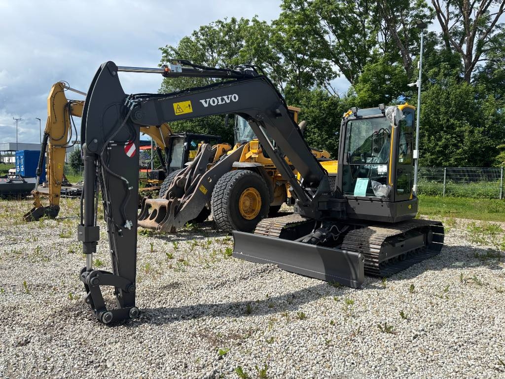 volvo-ecr-88-d,c1e93af5.jpg