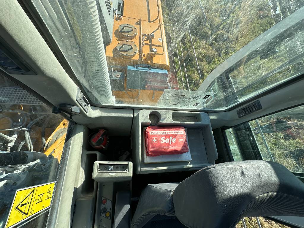 liebherr-r-984-c,d38d1ffa.jpg