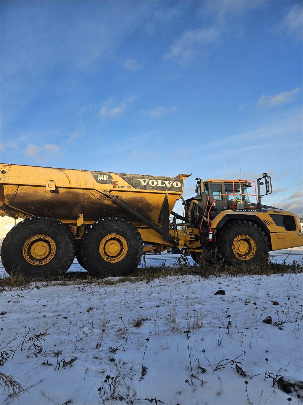 volvo-a60h-5c23,a60h_340130a-20241105_123350.jpg