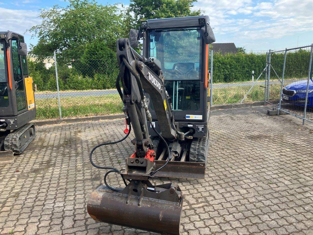 volvo-ec-15-e,c1daf9a2.jpg