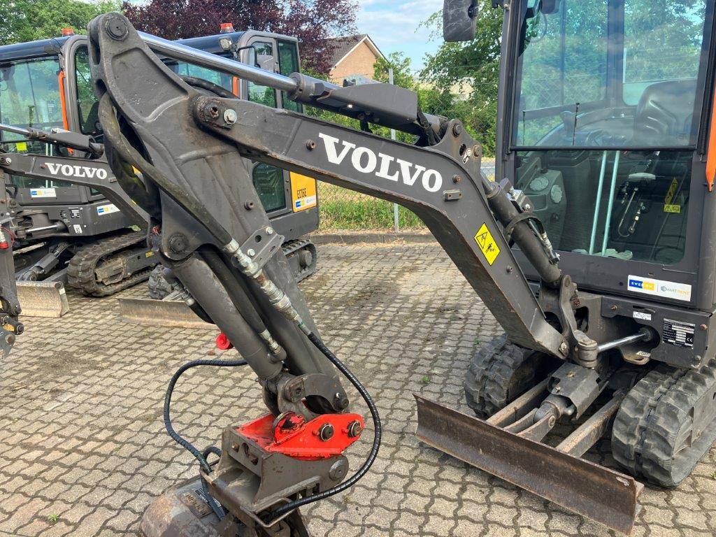 volvo-ec-15-e,c9e46203.jpg