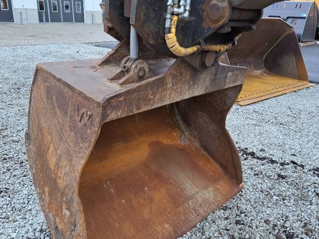 volvo-ec-210-b-lc,b685c497.jpg
