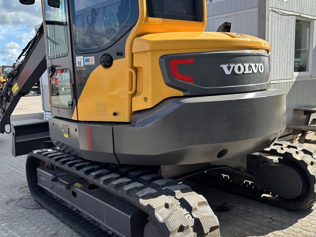 volvo-ec,ecr88d_213912a-ecr88d213912(5).jpg