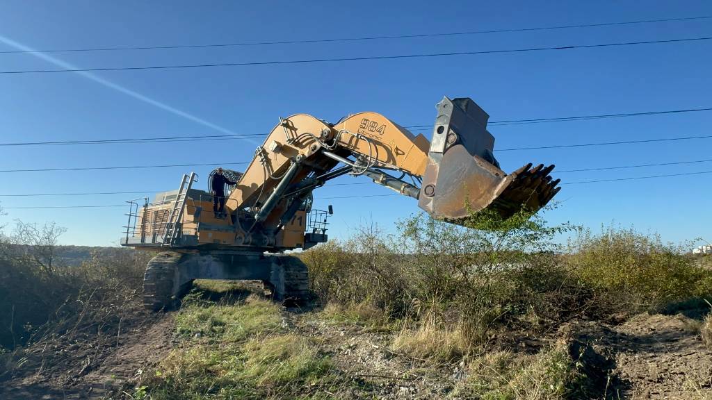 liebherr-r-984-c-litronic,5915f1bc.jpg