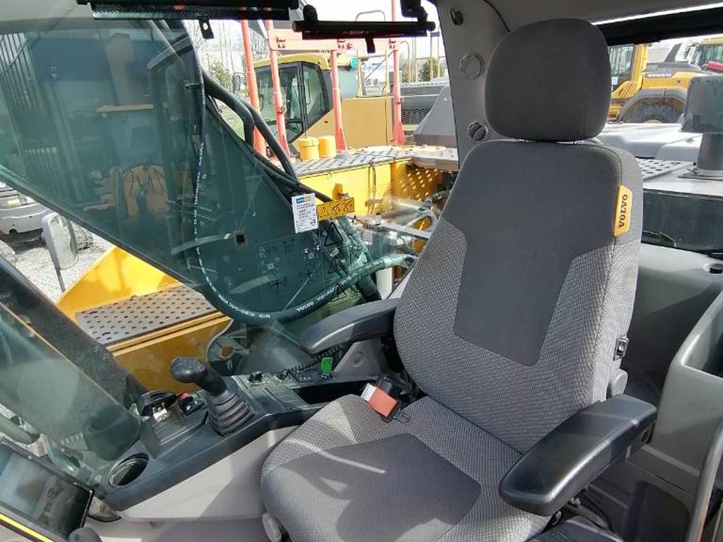 volvo-ec-220-e,0c825fdc.jpg