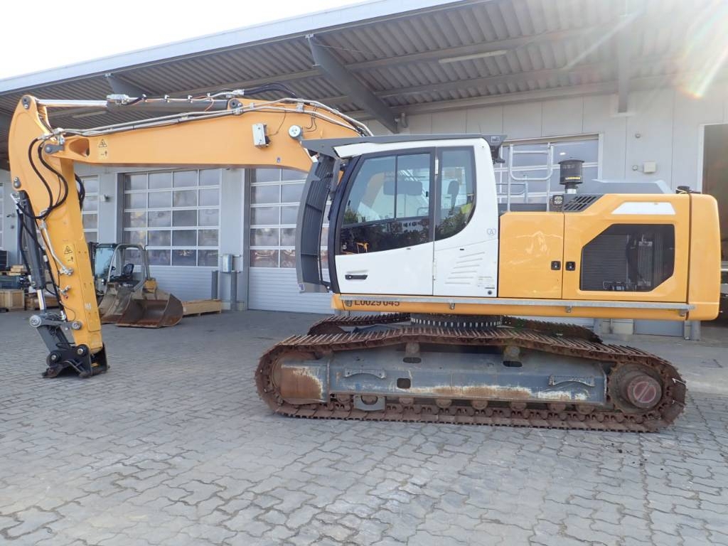 liebherr-r-922-lc,5a10783f.jpg