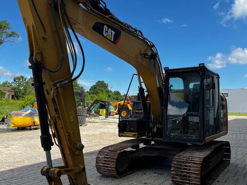 cat-312-e-l,2760845f.jpg