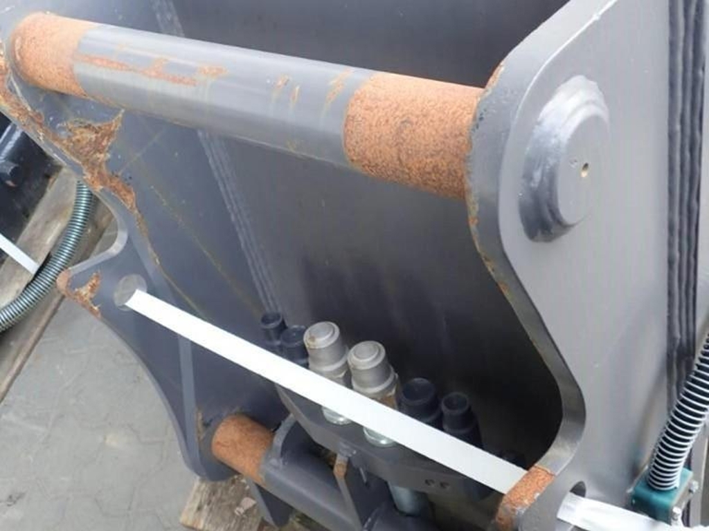 volvo-hydr-grabenraumloffel,f53b6b9e-5.jpg