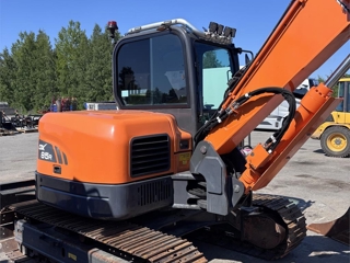 Doosan DX85R-3