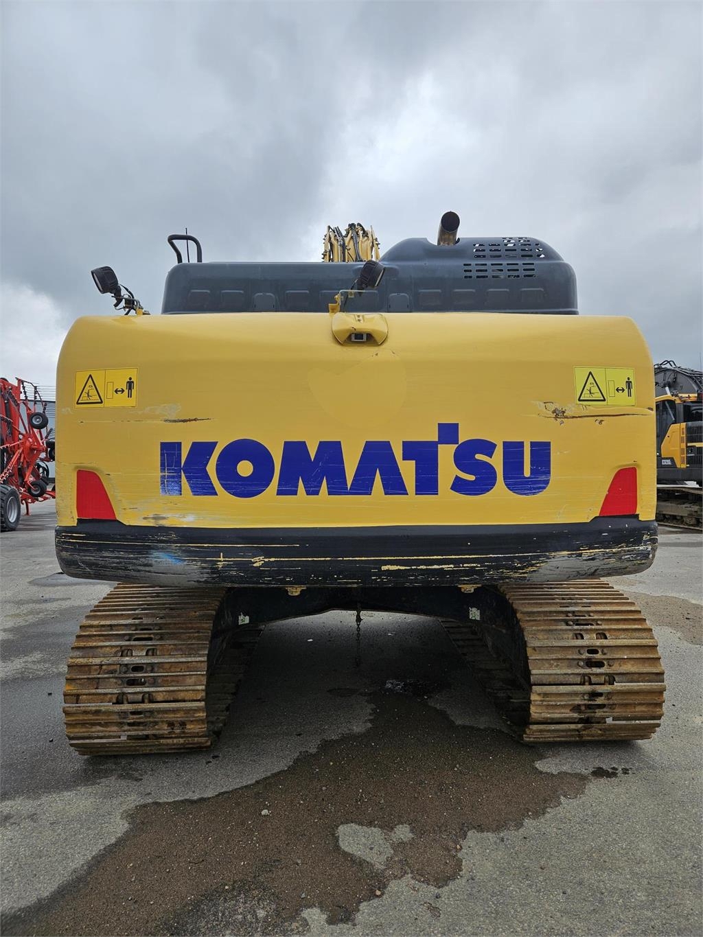 komatsu-pc,pc210lc-11_k70897-1000006836.jpg