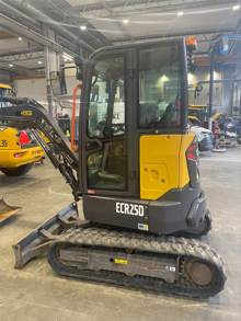 Volvo ECR25DFL