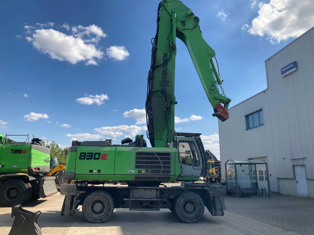 sennebogen-830-m,256a8a03.jpg