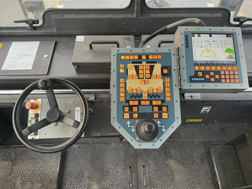 volvo-6870c,c0a0958e-16.jpg