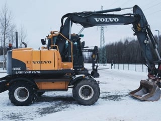 Volvo EW 140 C
