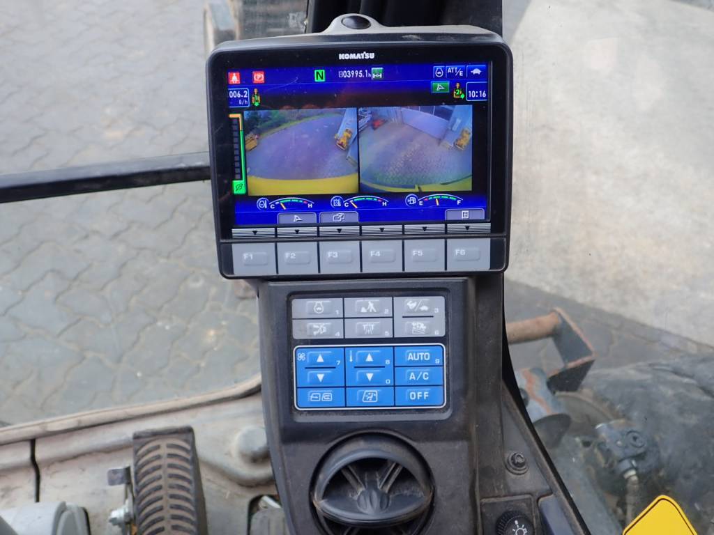 komatsu-pw-180-10,1db37a74.jpg