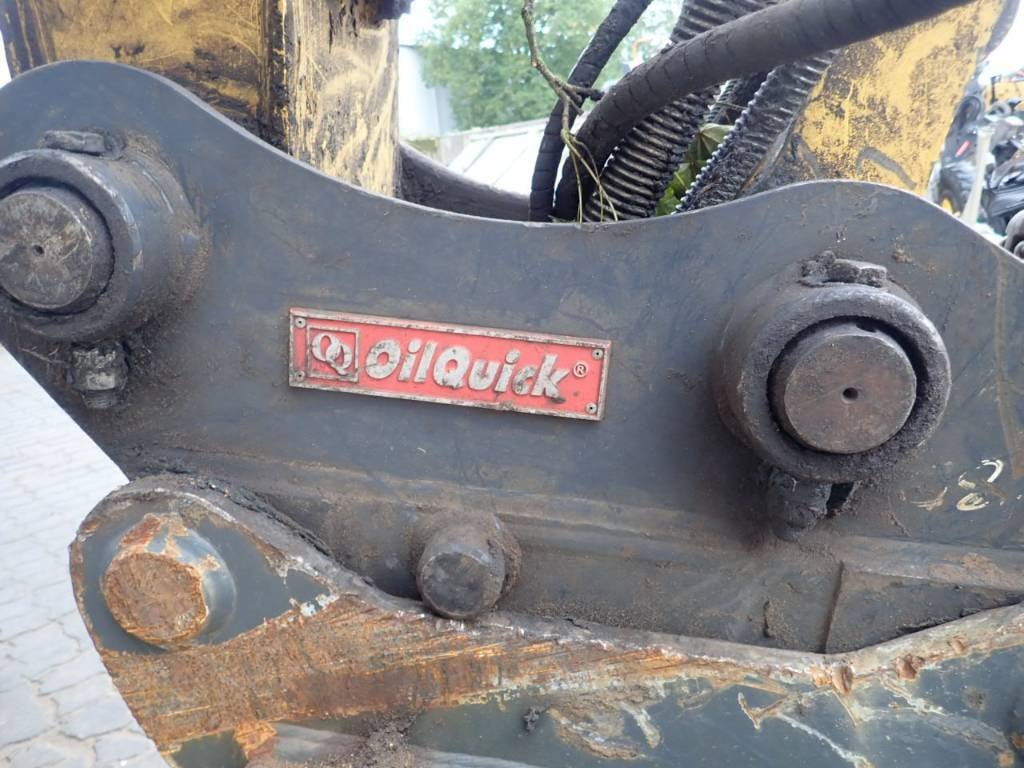 komatsu-pw-180-10,5110461d.jpg