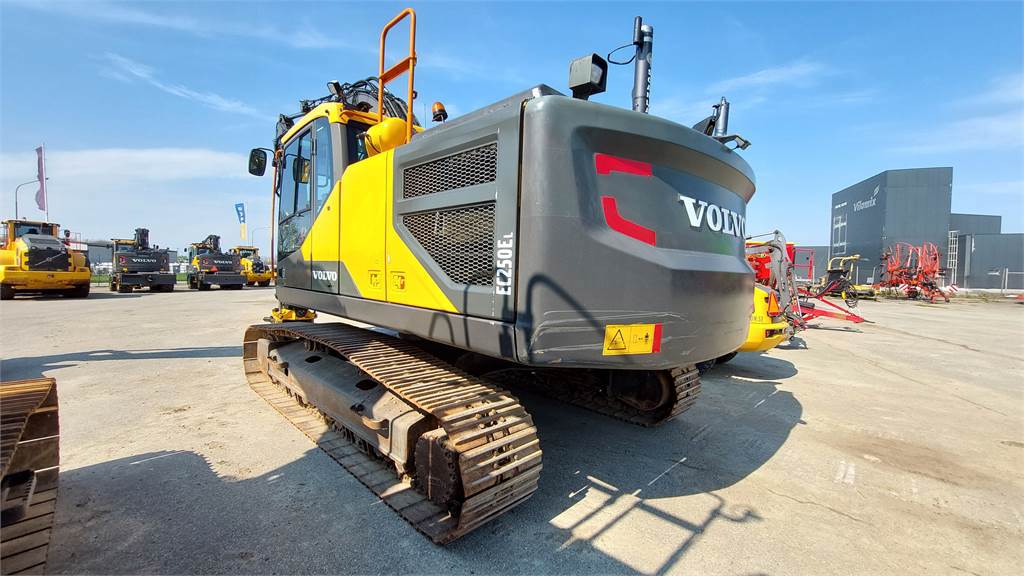 volvo-ec,ec250e_320134-ec250el320134(4).jpg