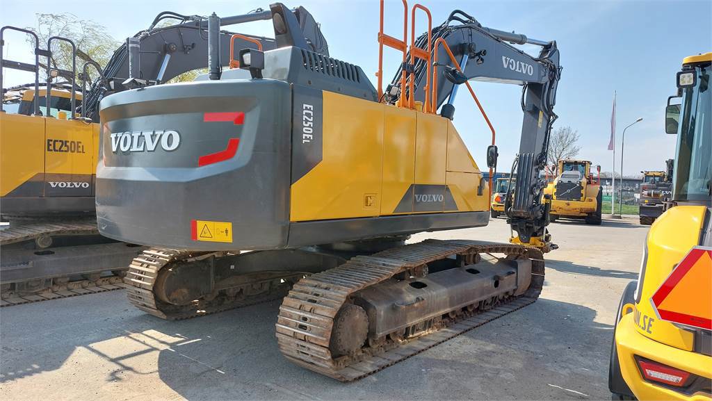 volvo-ec,ec250e_320134-ec250el320134(5).jpg