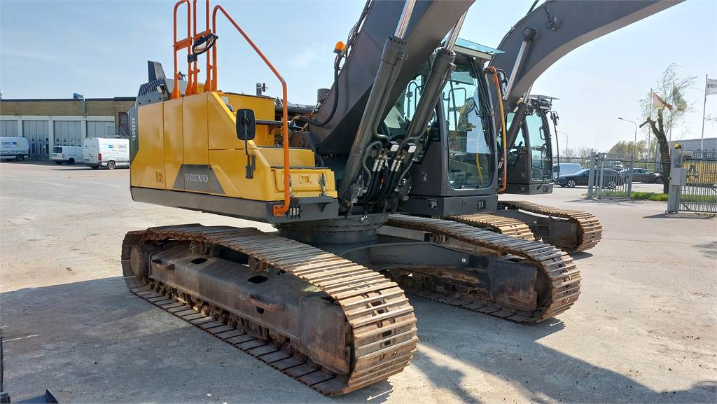 volvo-ec,ec250e_320134-ec250el320134(6).jpg