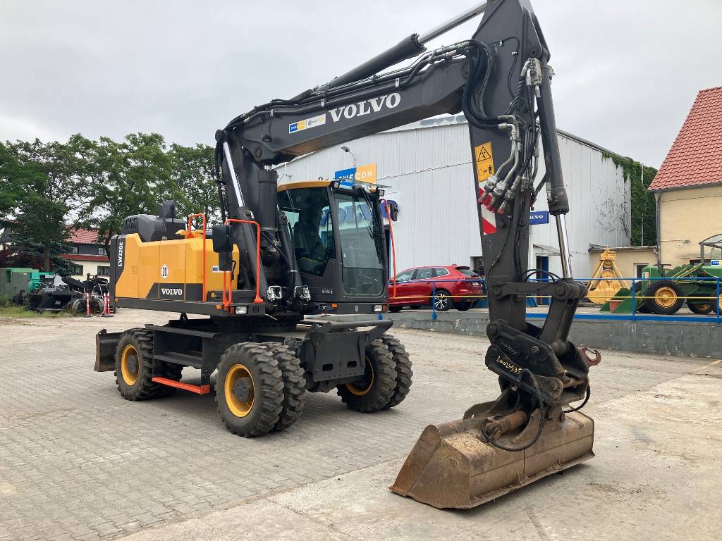 volvo-ew-220-e,9316a3cf.jpg