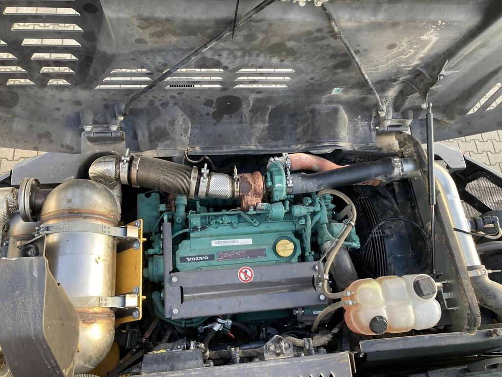 volvo-ewr-130-e,e10398ee-8.jpg