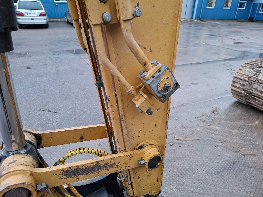 cat-312-e,e92ddf40.jpg